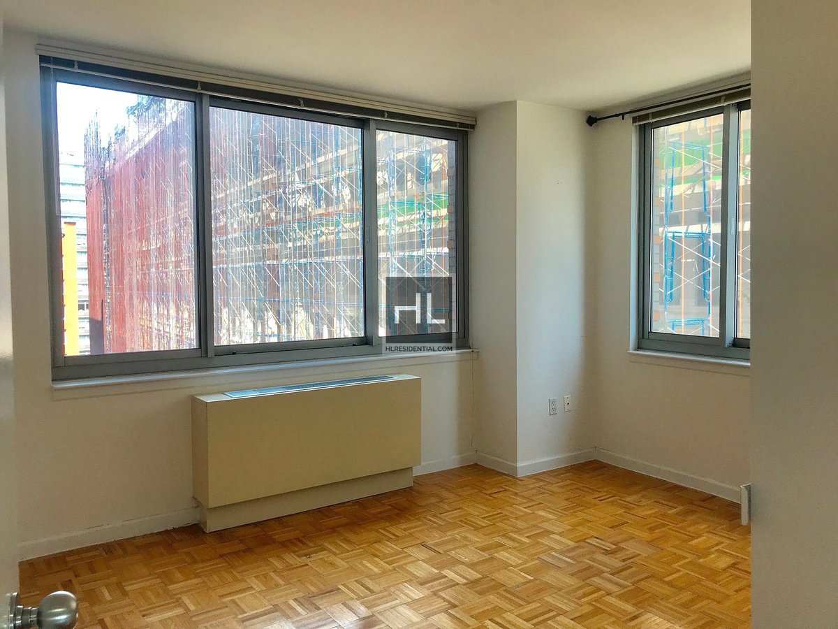 Photo for 111 Worth Tribeca - 111 Worth Street Rental Building in Tribeca, Manhattan