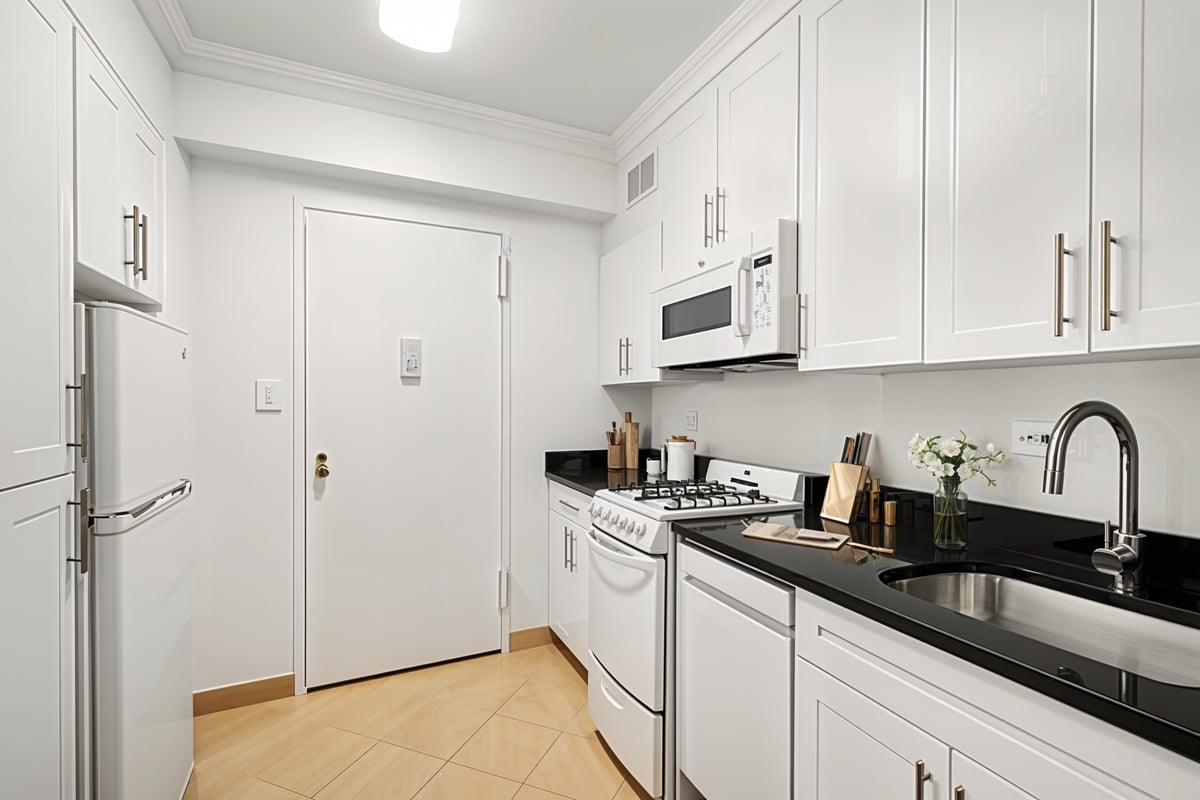 Photo for 40 East 89th Street - 40 East 89th Street Rental Building in Carnegie Hill, Manhattan