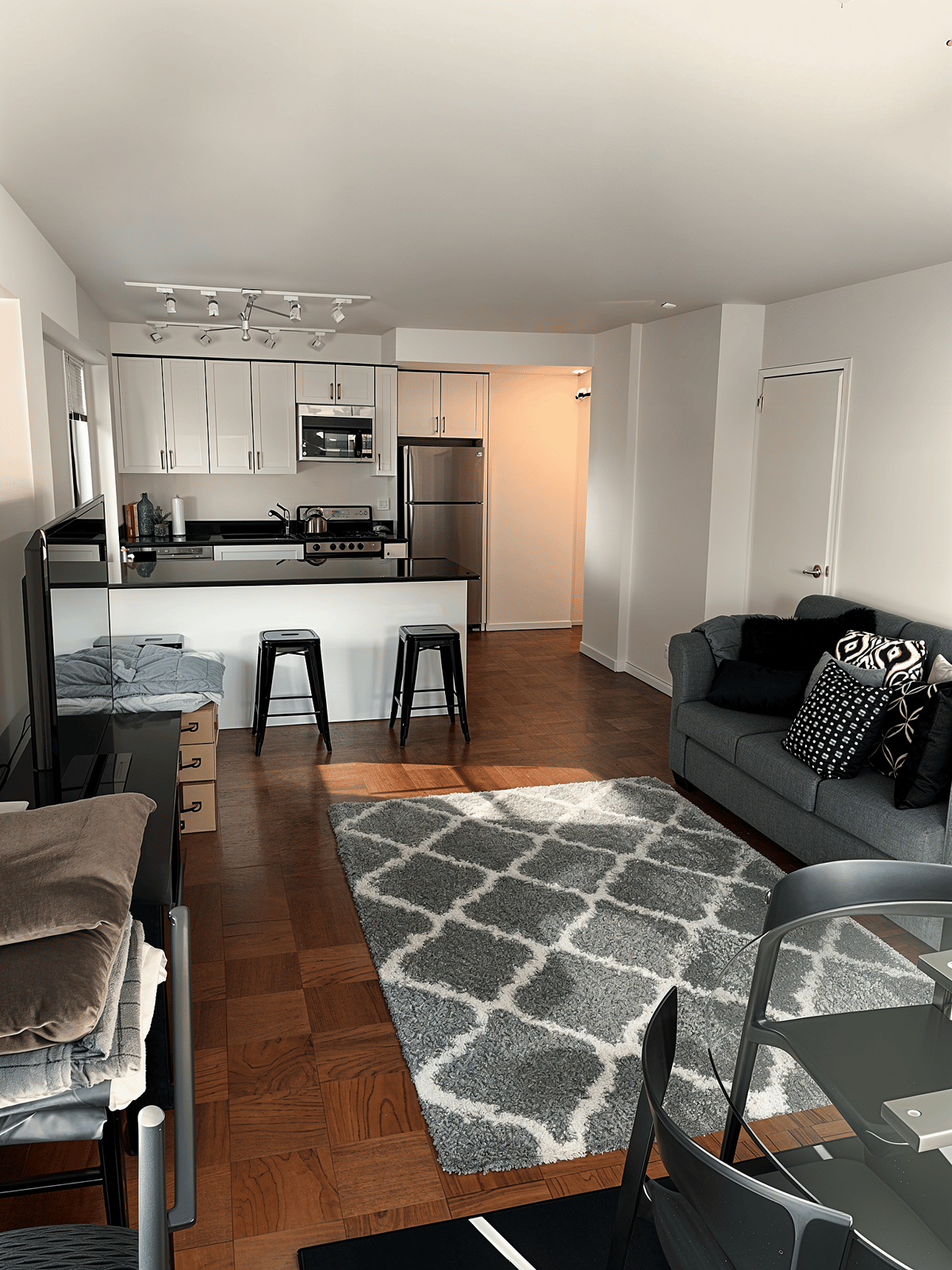 Photo for Ambassador East - 330 East 46th Street Rental Building in Turtle Bay, Manhattan