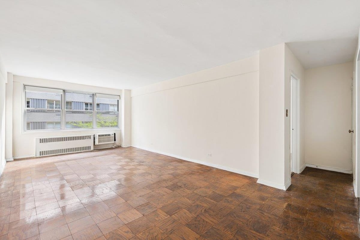 Photo for 141 East 55th Street - 141 East 55th Street Condominium in Sutton Place, Manhattan