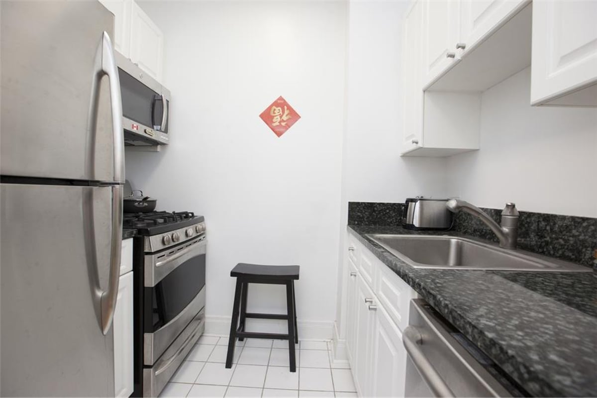 Photo for Century Tower - 400 East 90th Street Condominium in Upper East Side, Manhattan