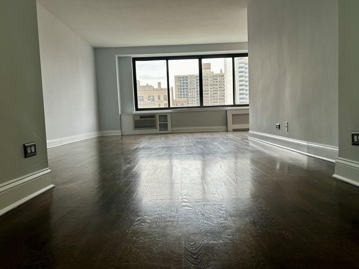 Photo for The Olmsted - 382 Central Park West Condominium in Upper West Side, Manhattan