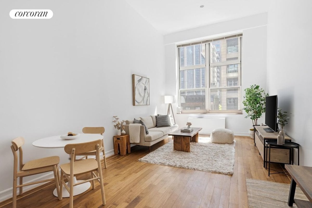 Photo for Park Avenue Court - 120 East 87th Street Condominium in Upper East Side, Manhattan