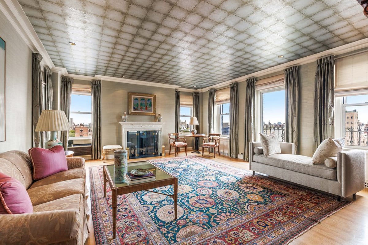 Photo for 784 PARK AVENUE - 784 Park Avenue Cooperative in Upper East Side, Manhattan