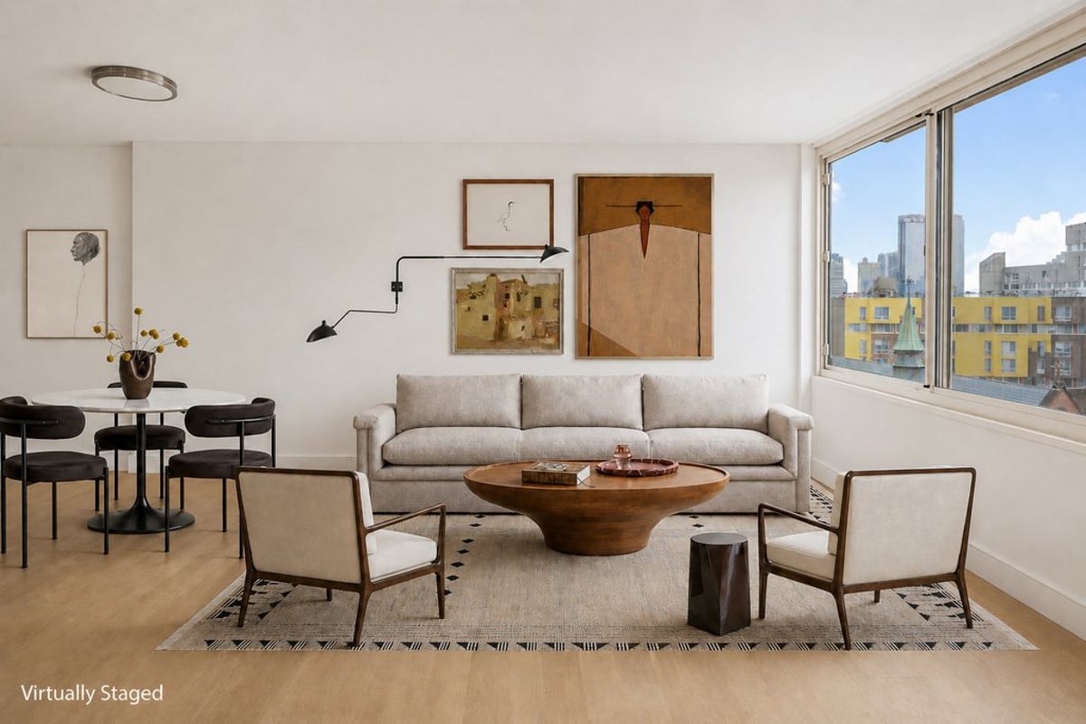 Photo for Island House - 555 Main Street Condominium in Roosevelt Island, Manhattan