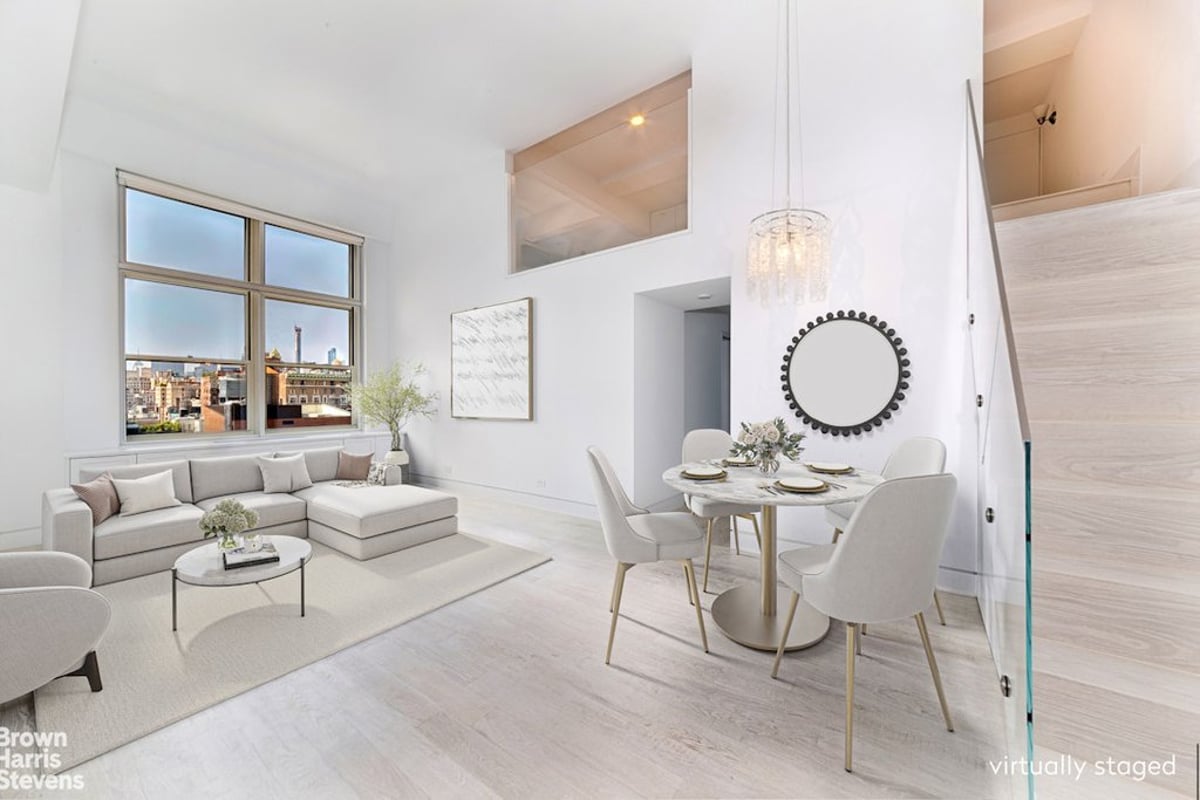 Photo for Park Avenue Court - 120 East 87th Street Condominium in Upper East Side, Manhattan