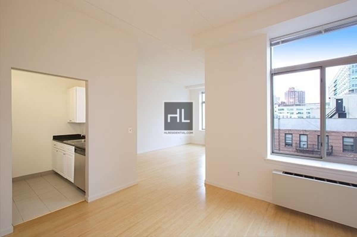 Photo for The Aspen - 1951 1St Avenue Rental Building in East Harlem, Manhattan