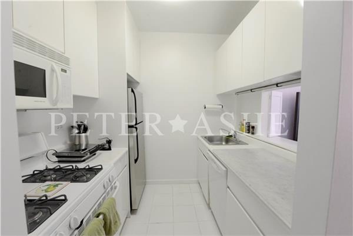 Photo for The Royale - 188 East 64th Street Condominium in Upper East Side, Manhattan