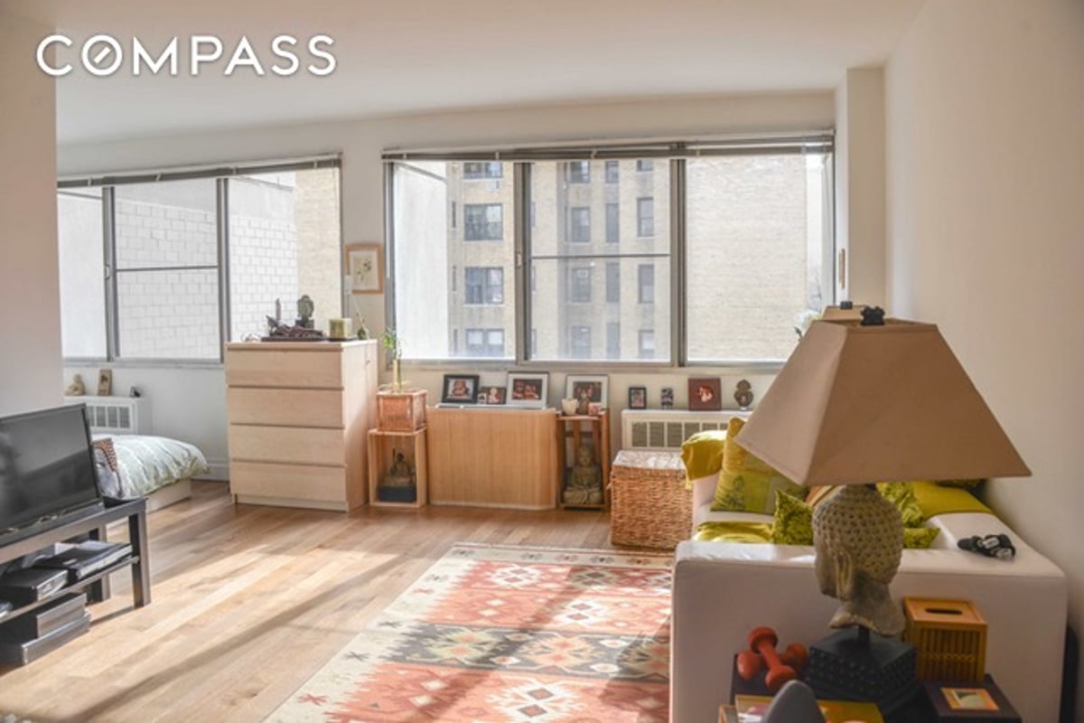 Photo for Columbus House - 95 West 95th Street Rental Building in Upper West Side, Manhattan