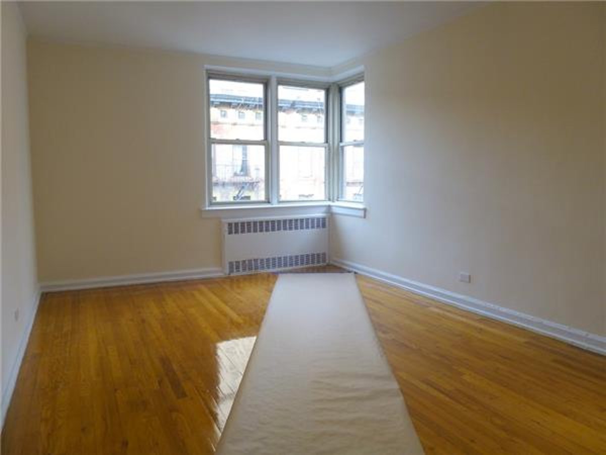 Photo for 30 East End Ave - 30 East End Avenue Rental Building in Yorkville, Manhattan
