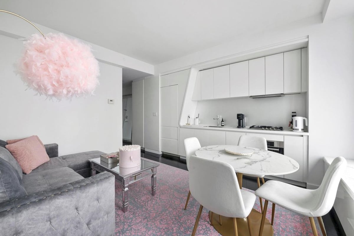 Photo for W Downtown Hotel & Residences - 123 Washington Street Condominium in Financial District, Manhattan