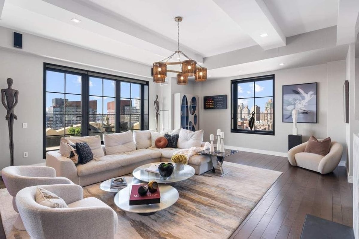 Photo for Stella Tower - 425 West 50th Street Condominium in Midtown West, Manhattan