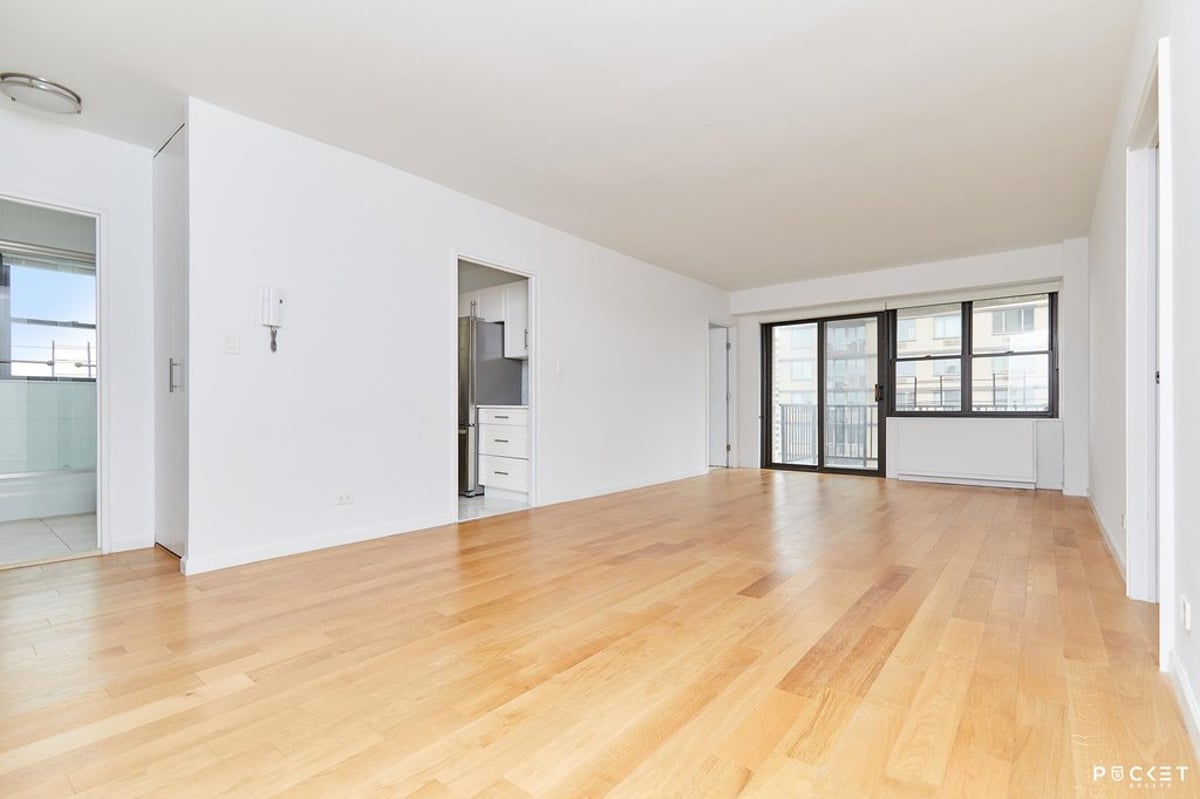 Photo for East Winds Condominium - 345 East 80th Street Condominium in Upper East Side, Manhattan