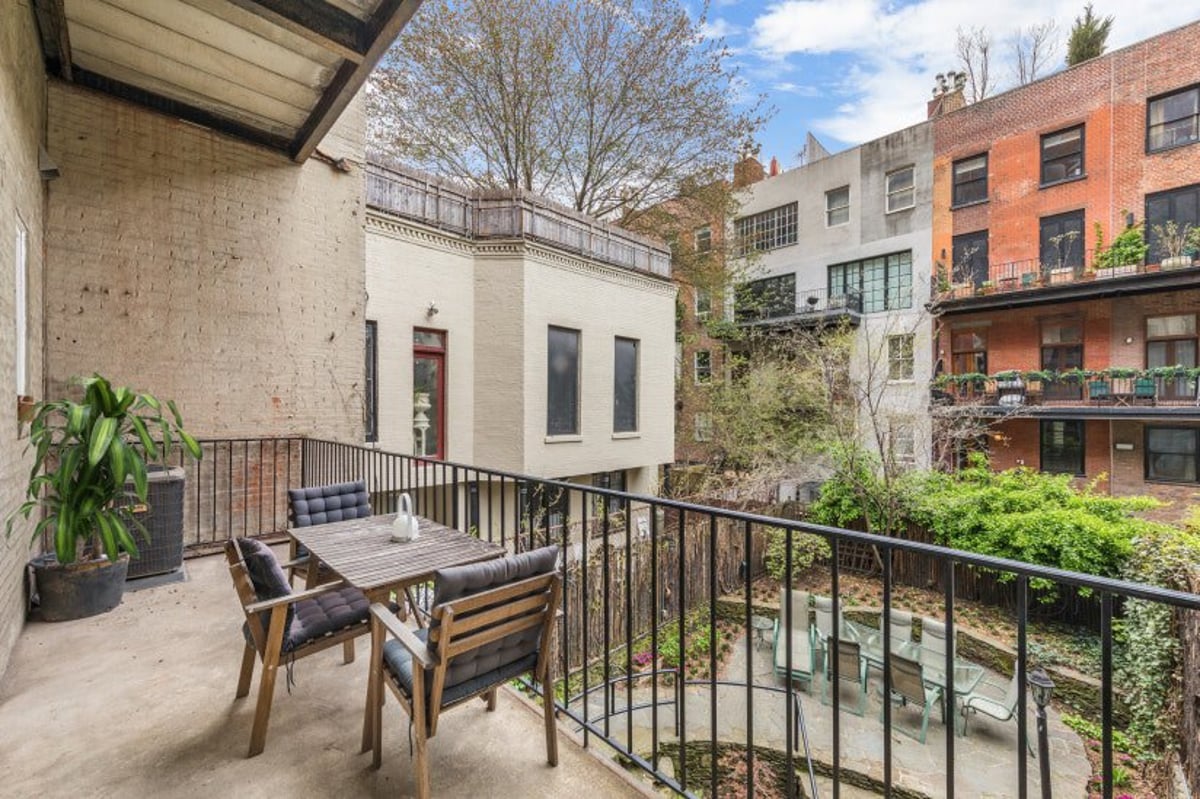 Photo for 450 WEST 23 STREET - 450 West 23rd Street Cooperative in Chelsea, Manhattan