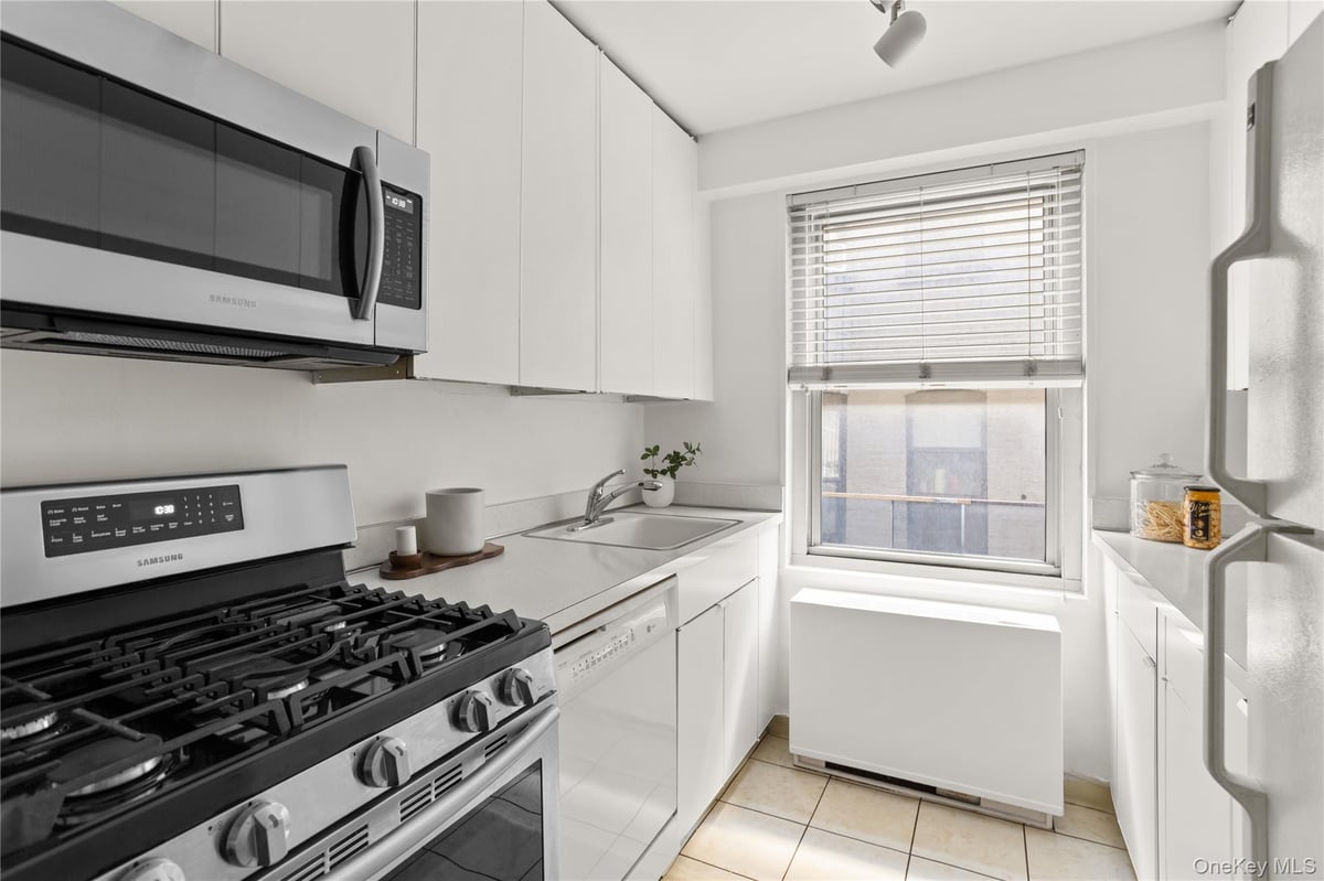 Photo for Newport East - 370 East 76th Street Cooperative in Lenox Hill, Manhattan