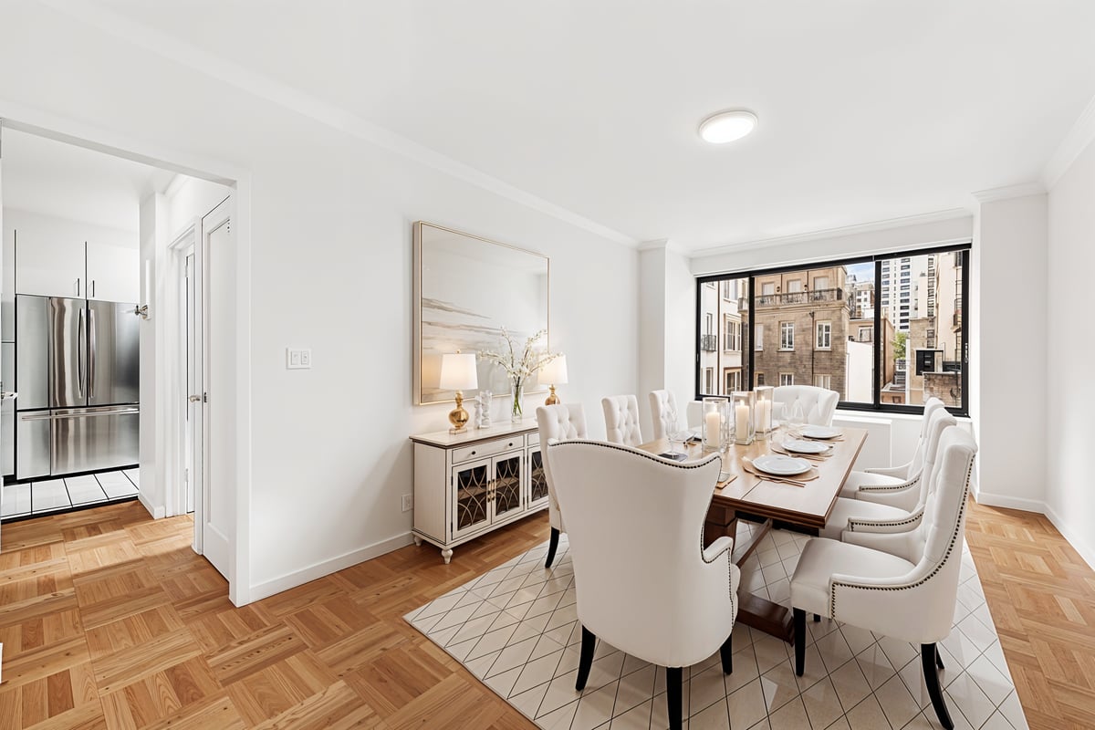 Photo for 985 5th AVENUE - 985 5th Avenue Rental Building in Upper East Side, Manhattan
