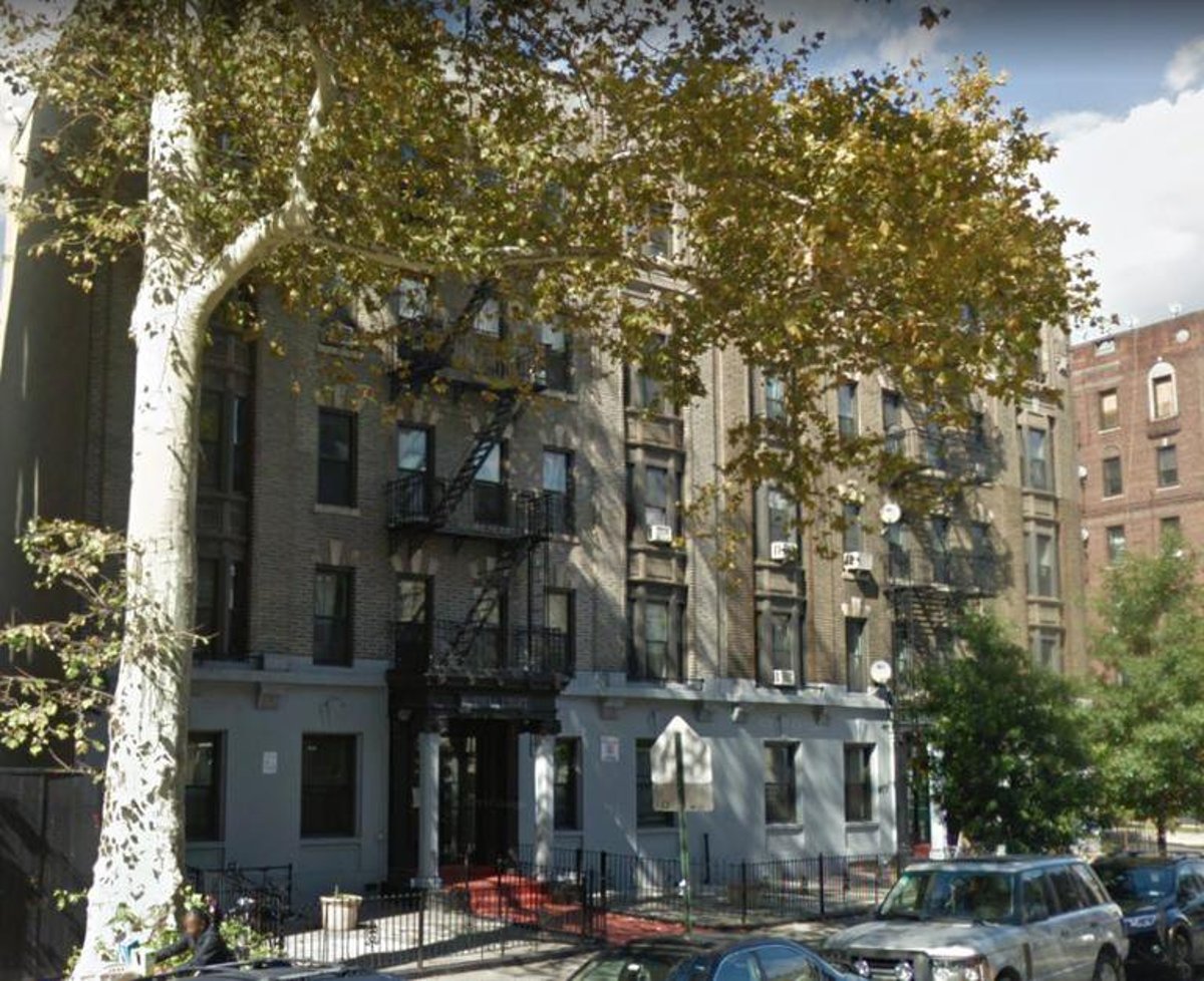 Photo for The Sands - 321 East 45th Street Cooperative in Turtle Bay, Manhattan