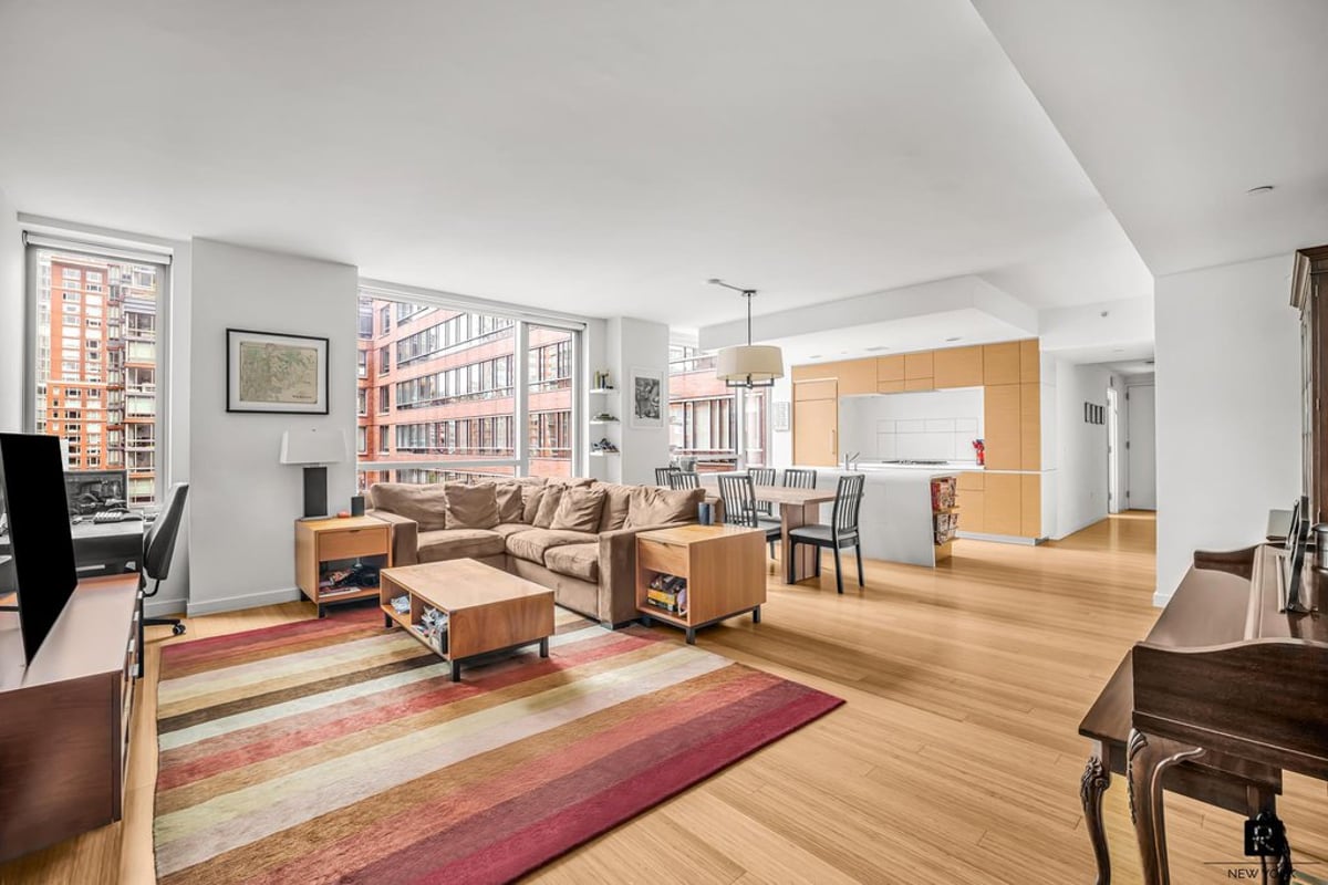 Photo for Riverhouse, One Rockefeller Park - 2 River Terrace Condominium in Battery Park City, Manhattan