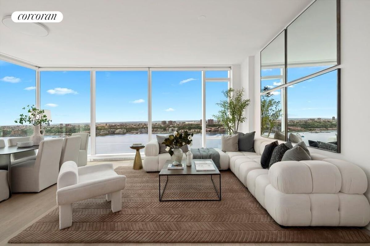 Photo for Two Waterline Square - 400 West 61St Street Condominium in Upper West Side, Manhattan