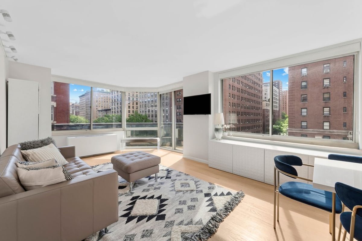 Photo for The New West - 250 West 90th Street Condominium in Upper West Side, Manhattan
