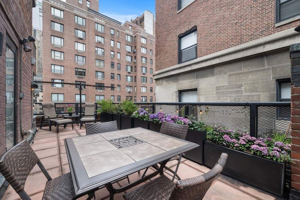 Photo for Morgan Park Condominium - 30 East 37th Street Condominium in Murray Hill, Manhattan