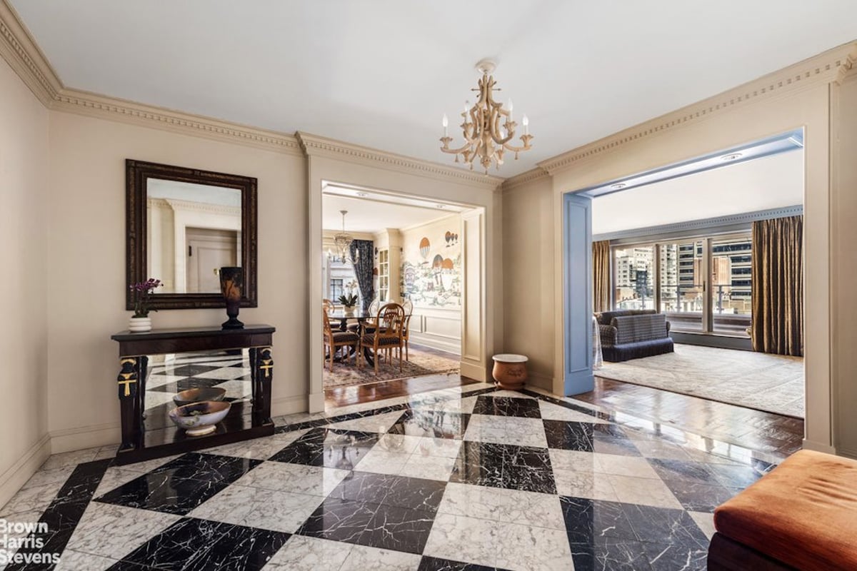 Photo for 650 PARK AVENUE - 650 Park Avenue Cooperative in Upper East Side, Manhattan