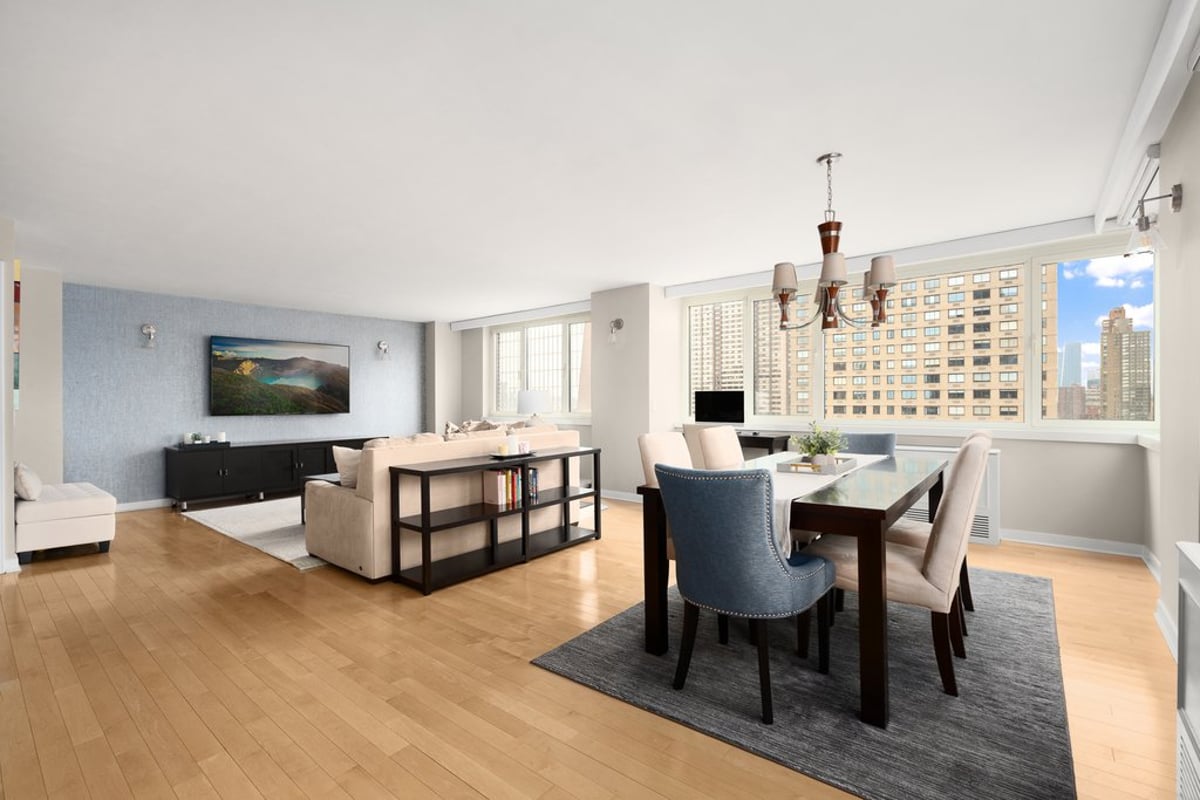 Photo for 45 West 67th Street - 45 West 67th Street Condominium in Upper West Side, Manhattan