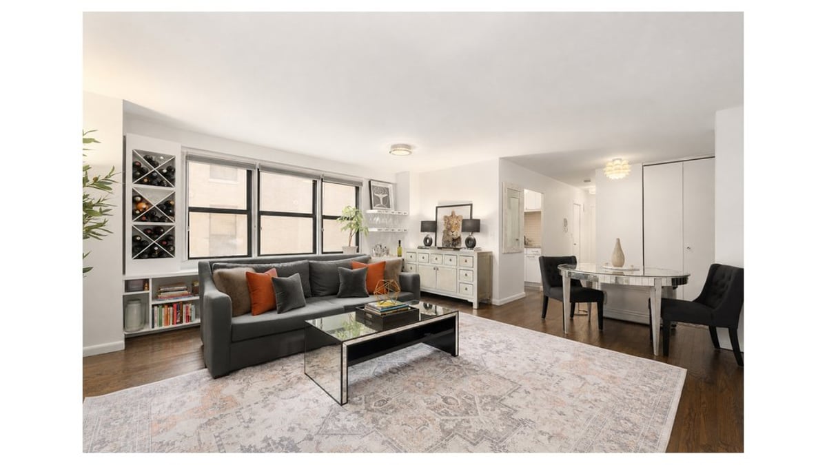 Photo for The Chesapeake House - 201 East 28th Street Cooperative in Kips Bay, Manhattan