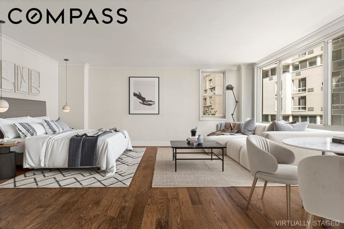 Photo for Island House - 555 Main Street Condominium in Roosevelt Island, Manhattan