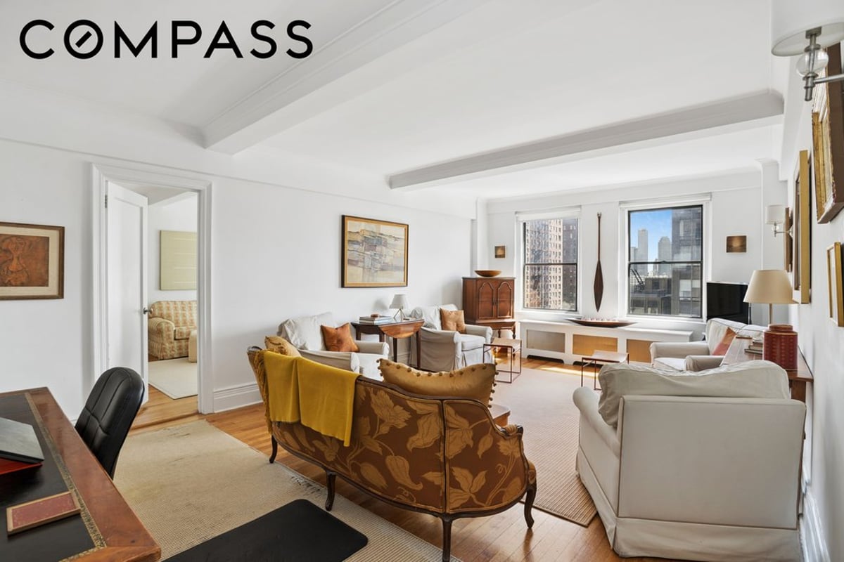 Photo for 865 UN Plaza - 865 United Nations Plaza Condominium in Midtown East, Manhattan