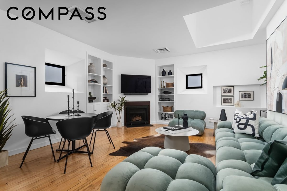 Photo for Astor Court - 2420 Broadway Cooperative in Upper East Side, Manhattan