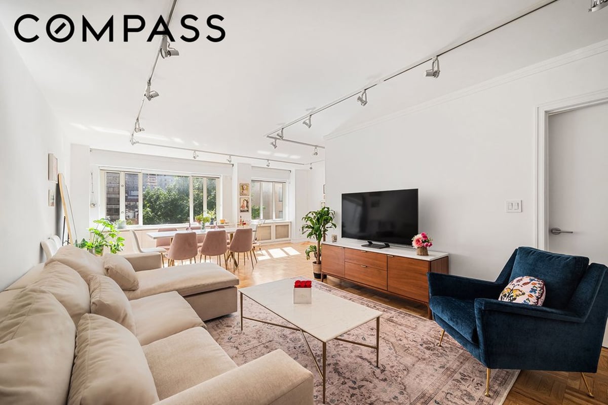 Photo for 166 East 63rd Street - 166 East 63rd Street Condominium in Upper East Side, Manhattan