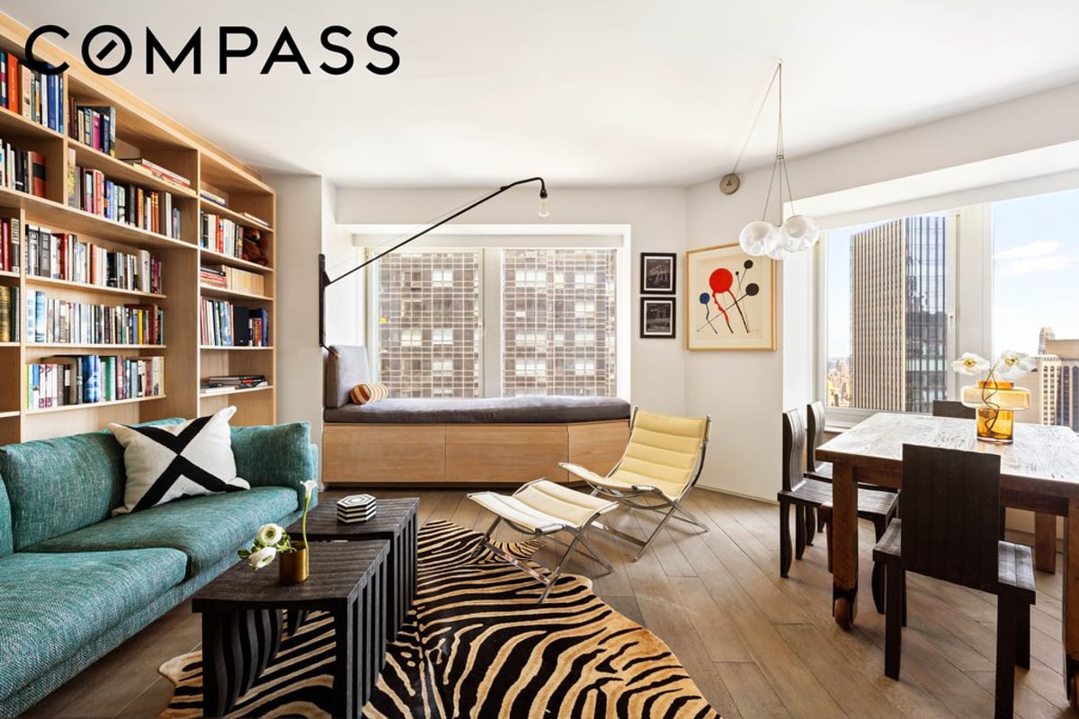 Photo for CitySpire - 150 West 56th Street Condominium in Midtown, Manhattan