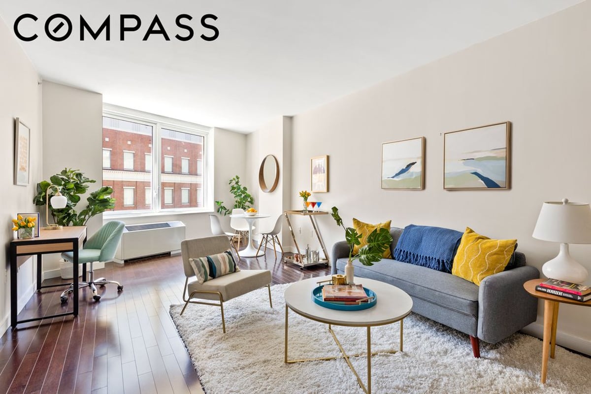 Photo for Oro - 306 Gold Street Condominium in Downtown Brooklyn, Brooklyn