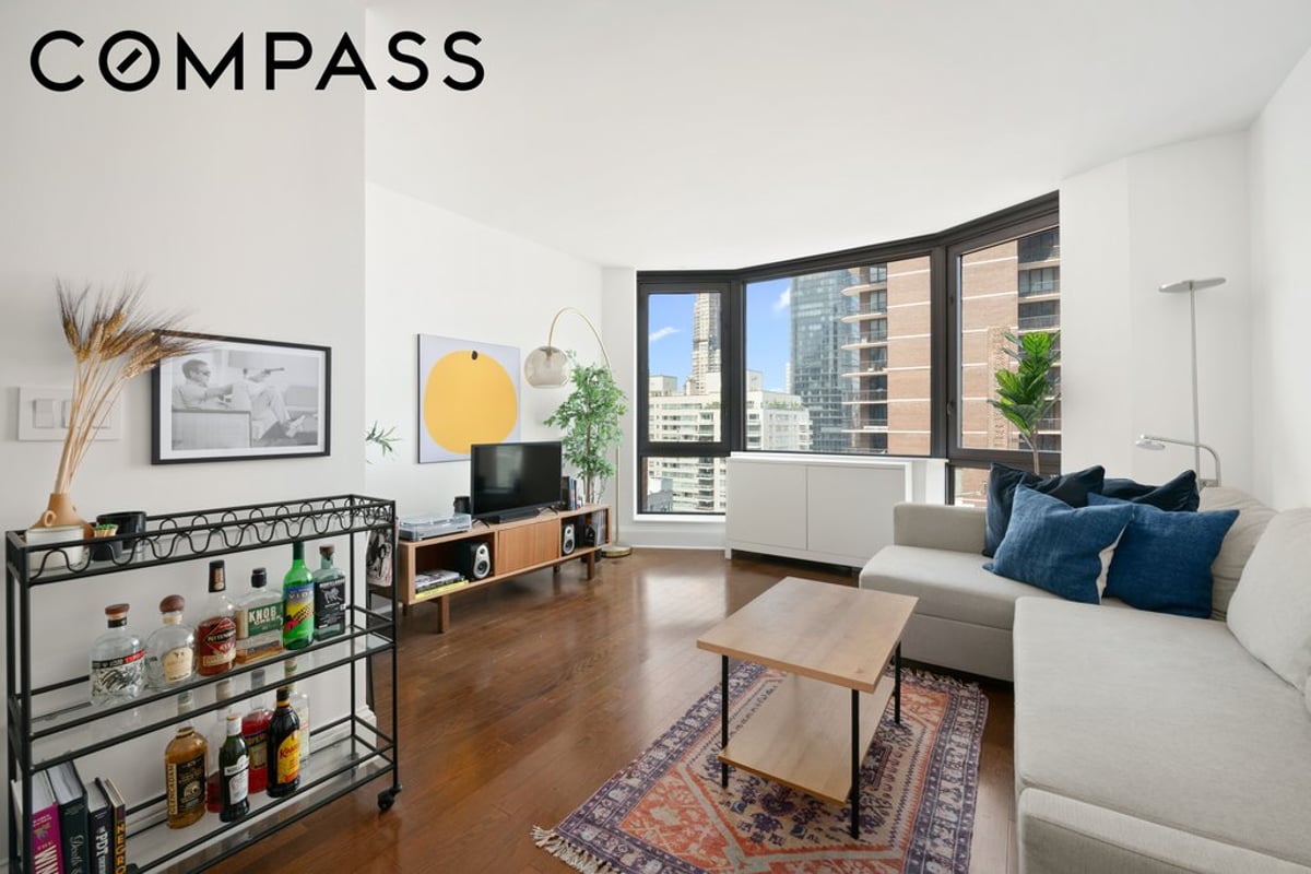 Photo for 300 East 64th Street - 300 East 64th Street Condominium in Upper East Side, Manhattan