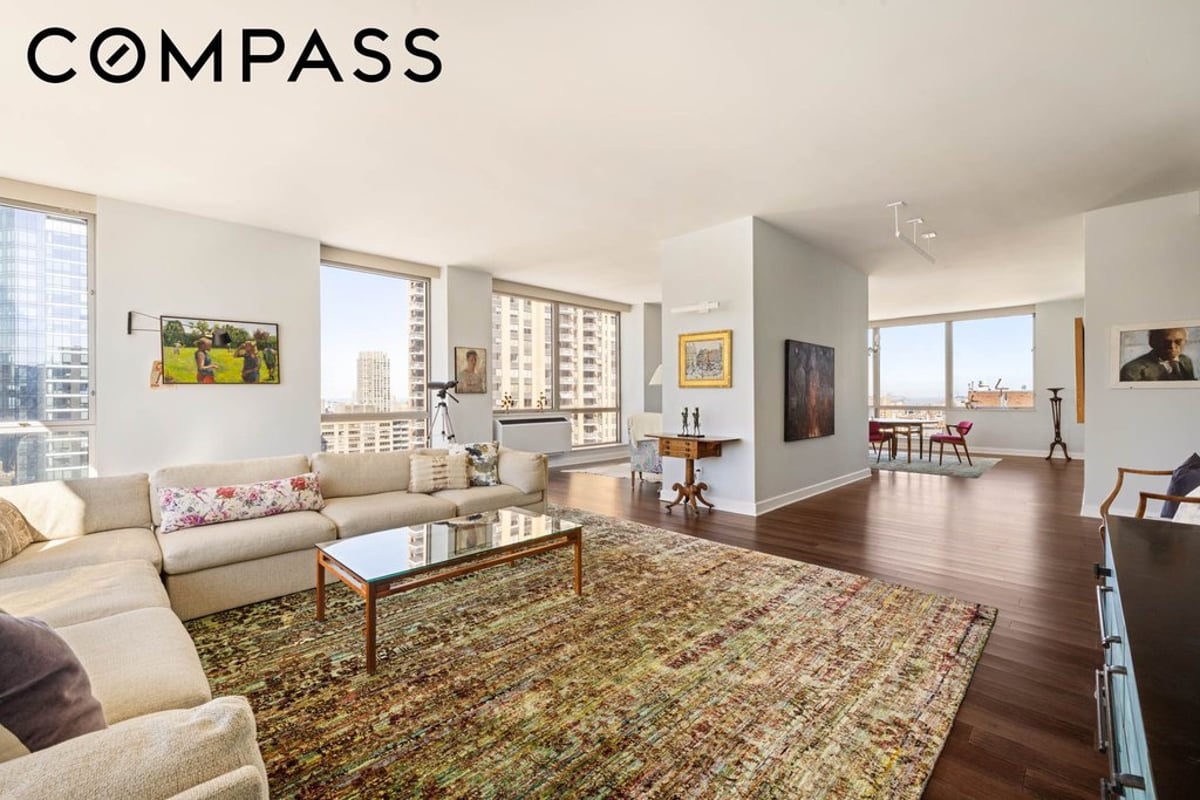 Photo for Grand Millennium - 1965 Broadway Condominium in Lincoln Square, Manhattan