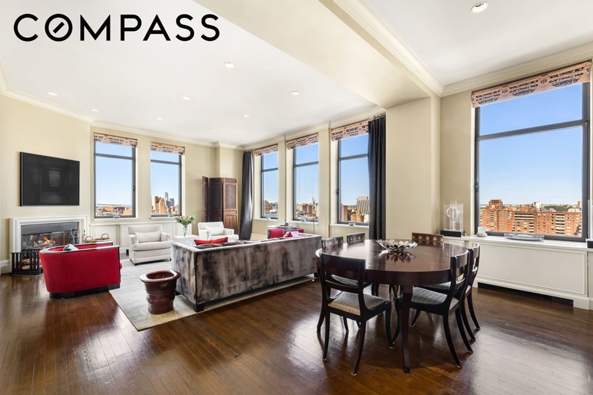 Photo for Chelsea Mercantile - 252 Seventh Avenue Condominium in Chelsea, Manhattan