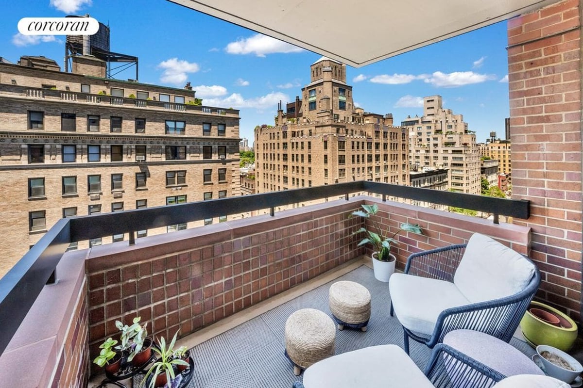 Photo for 1239 Madison Avenue - 45 East 89th Street Condominium in Carnegie Hill, Manhattan