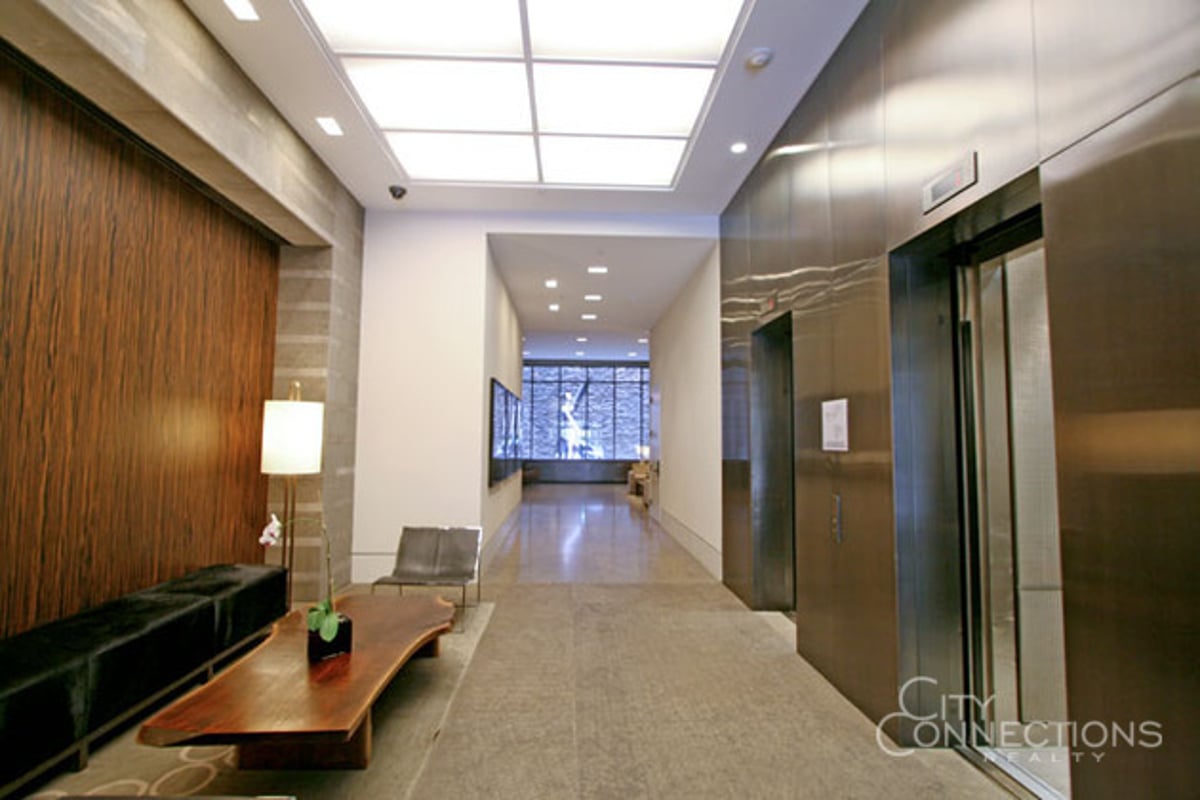 Photo for 260 PARK AVENUE SOUTH - 260 Park Avenue South Condominium in Flatiron, Manhattan