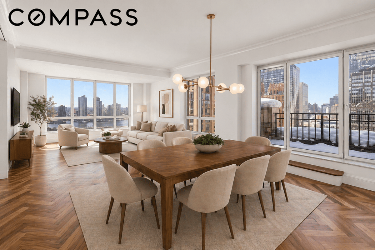 Photo for The Beekman Regent - 351 East 51St Street Condominium in Midtown East, Manhattan