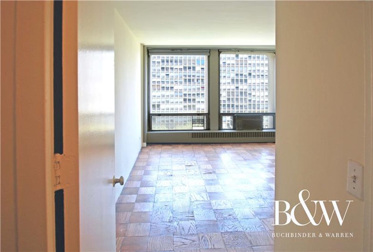 Photo for Kips Bay Towers - 333 E. 30th St. Condominium in Kips Bay, Manhattan
