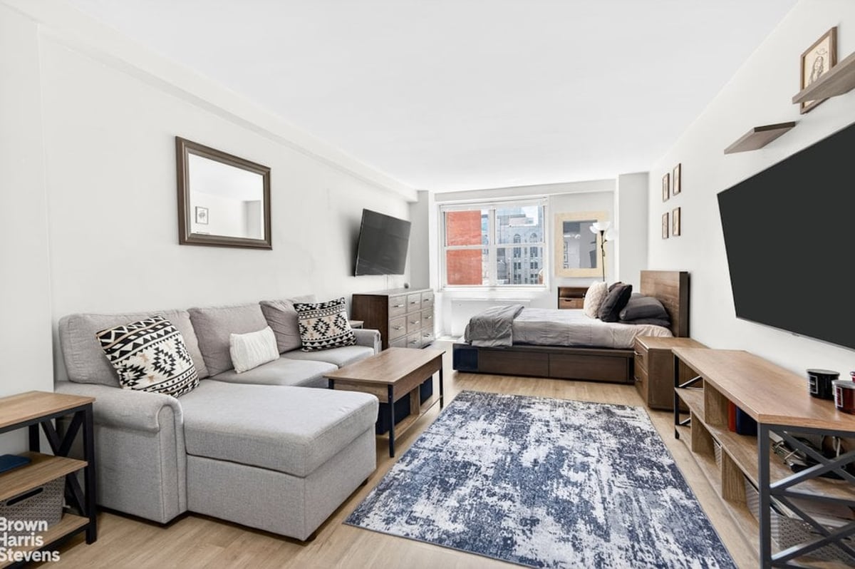 Photo for 520 East 72nd Street - 520 East 72nd Street Cooperative in Upper East Side, Manhattan