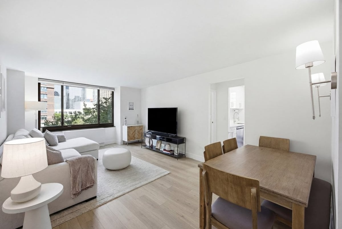 Photo for Liberty Court - 200 Rector Place Condominium in Battery Park City, Manhattan