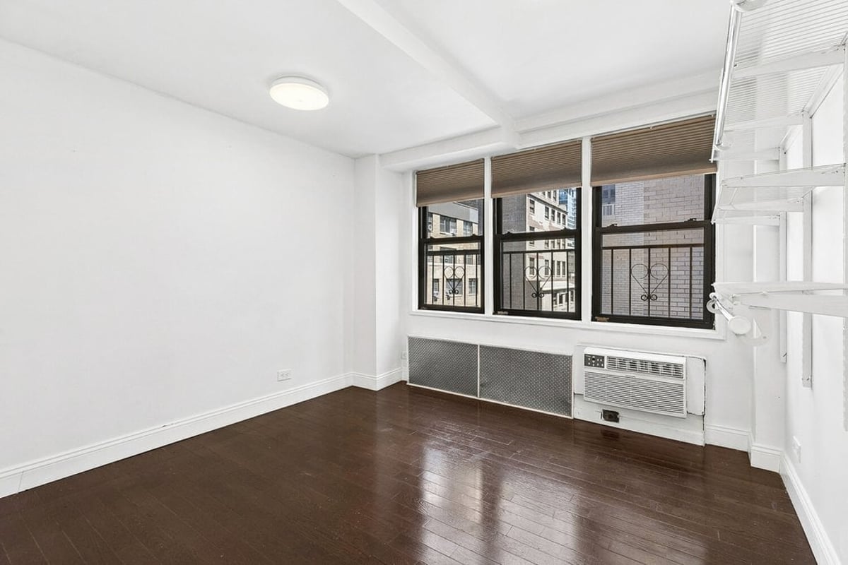 Photo for 141 East 55th Street - 141 East 55th Street Condominium in Sutton Place, Manhattan