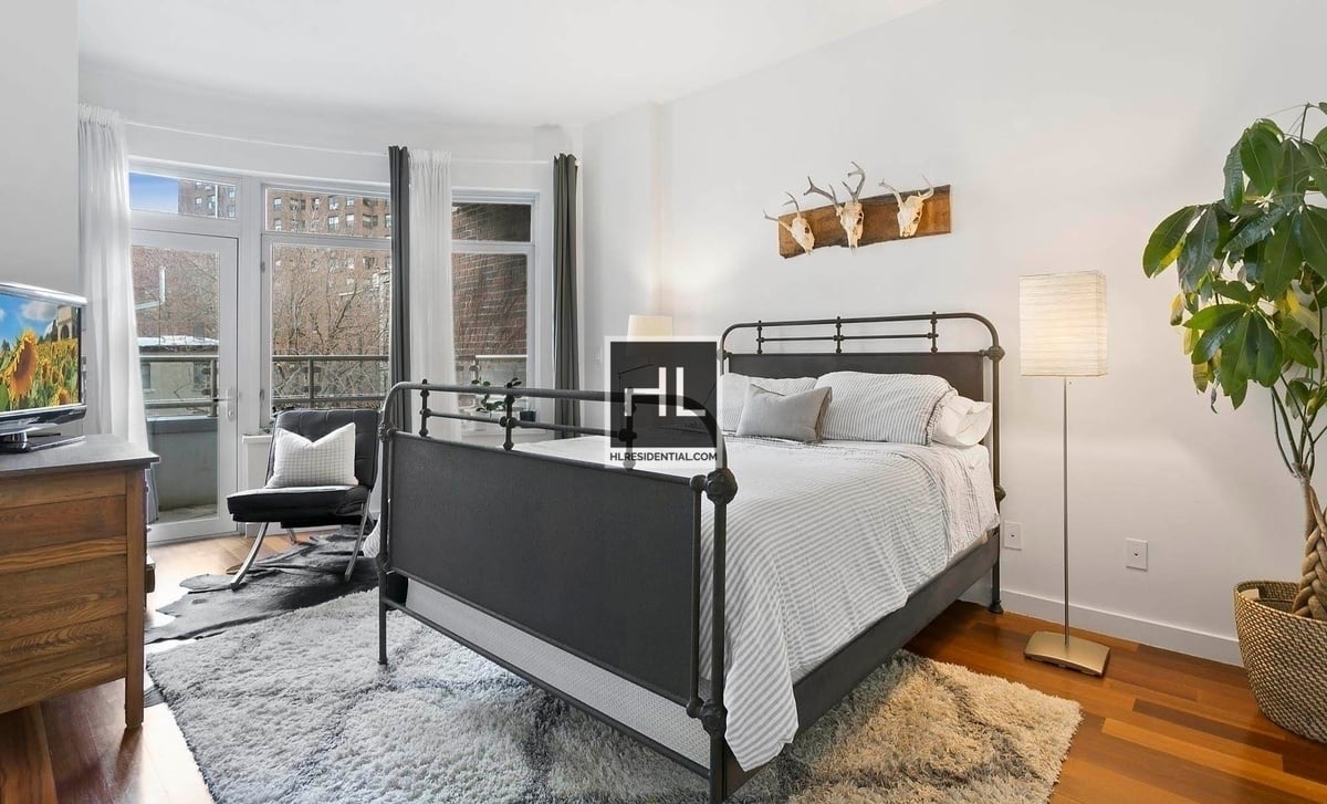 Photo for 181 Clermont Avenue - 181 Clermont Avenue Condominium in Clinton Hill, Brooklyn