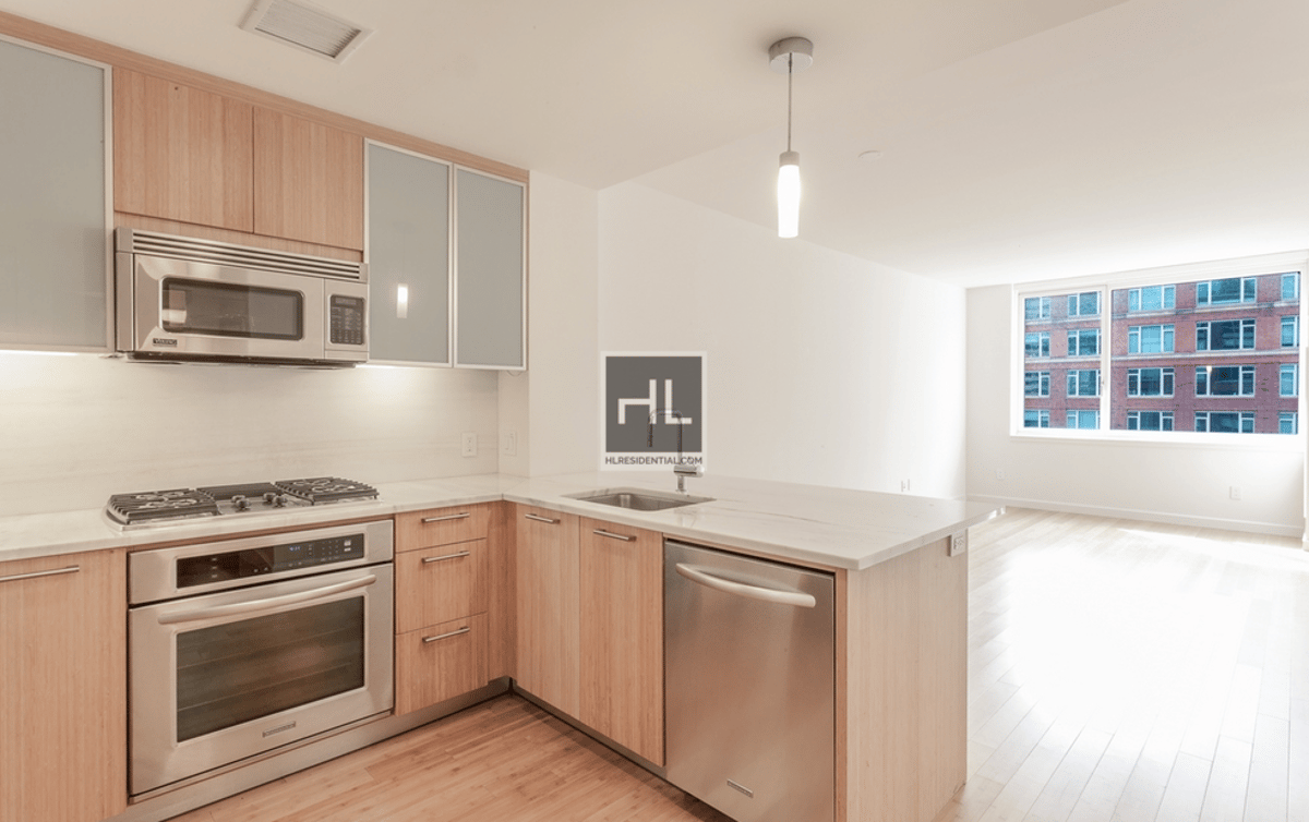 Photo for Liberty Green - 300 North End Avenue Condominium in Battery Park City, Manhattan