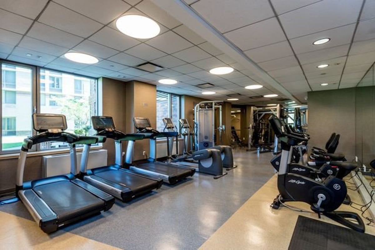 Photo for Island House - 455 Main Street Condominium in Roosevelt Island, Manhattan