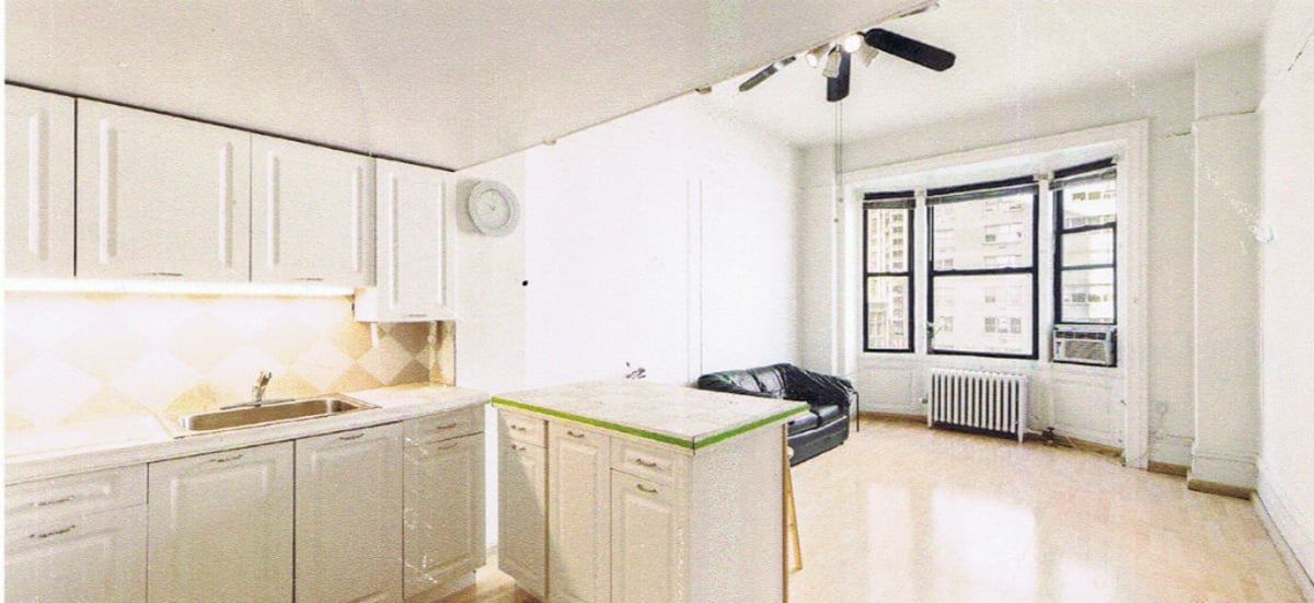 Photo for Lincoln Spencer Apartments - 140 West 69th Street Cooperative in Upper West Side, Manhattan