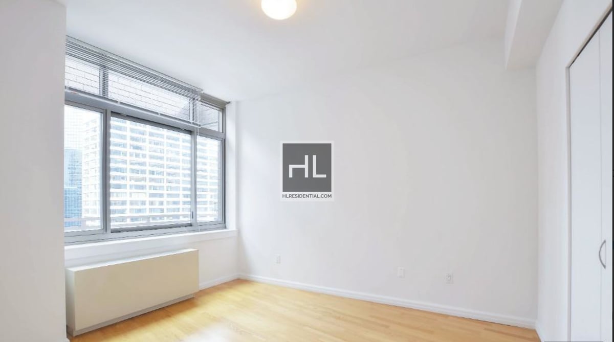 Photo for 2 GOLD STREET - 2 Gold Street Rental Building in Financial District, Manhattan