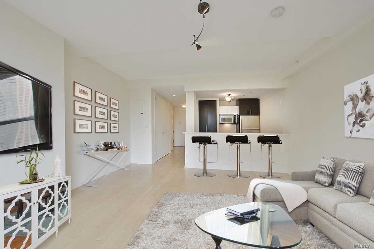 Photo for Echelon - 13-11 Jackson Avenue Condominium in Long Island City, Queens